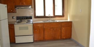 1673 Taylor Ave 1R 1673 Taylor Ave 1R Photo Gallery 1