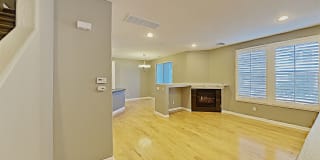 810 Harbor Cliff Way Apt 222 810 Harbor Cliff Way Apt 222 Photo Gallery 1