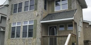 22 Bungalow 22 Bungalow Photo Gallery 1