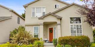 1649 Beacon Hill Dr. 1649 Beacon Hill Dr. Photo Gallery 1