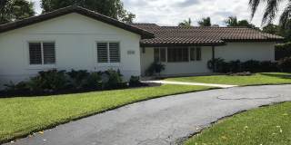 8740 Southwest 174th Street 8740 Southwest 174th Street Photo Gallery 1
