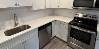 220 Lippincott Ave 220 Lippincott Ave Photo Gallery 1