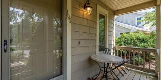 12 Boulevard Drive 12 Boulevard Drive Photo Gallery 1