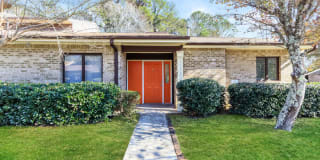 1548 Stoneleigh Way 1548 Stoneleigh Way Photo Gallery 1