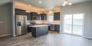 3309 6th Way East, Unit C 3309 6th Way East, Unit C Photo Gallery 1