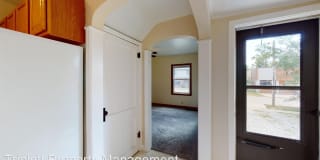 2805 West Street 2805 West Street Photo Gallery 1