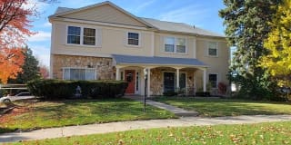 790 BLOOMFIELD VILLAGE Boulevard 790 BLOOMFIELD VILLAGE Boulevard Photo Gallery 1