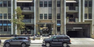 230 S Jackson St #107 230 S Jackson St #107 Photo Gallery 1