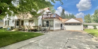 413 Hawthorne 413 Hawthorne Photo Gallery 1