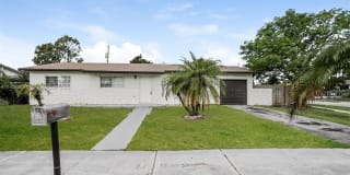 17000 SW 117th Ave 17000 SW 117th Ave Photo Gallery 1