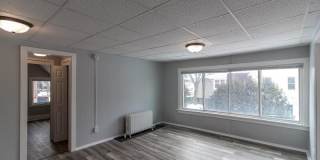 28 6th Avenue Southeast - 4 28 6th Avenue Southeast - 4 Photo Gallery 1