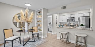 Silver Creek Apartments Silver Creek Apartments Photo Gallery 1