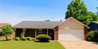 4406 W Beaver LN 4406 W Beaver LN Photo Gallery 1