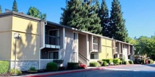 Rivercrest Apartments Rivercrest Apartments Photo Gallery 1