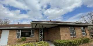 800 Mobile Avenue 800 Mobile Avenue Photo Gallery 1