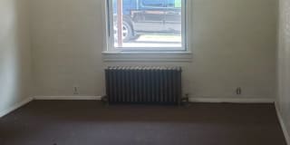 20 Beyrleye Ave 20 Beyrleye Ave Photo Gallery 1