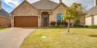 398 Spyglass Drive 398 Spyglass Drive Photo Gallery 1