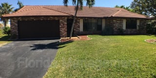 1900 NW 78 Ave 1900 NW 78 Ave Photo Gallery 1