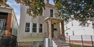 8720 S Saginaw Ave 8720 S Saginaw Ave Photo Gallery 1