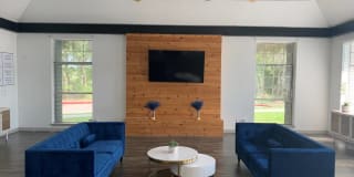 Creek's Edge Apartments Creek's Edge Apartments Photo Gallery 1