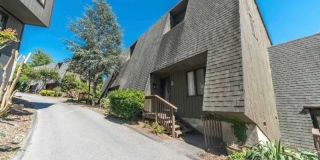 128 View Bend St 128 View Bend St Photo Gallery 1