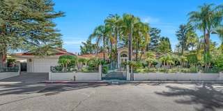 16633 Park Lane Cir 16633 Park Lane Cir Photo Gallery 1