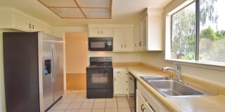 1150 Bennett Ct. 1150 Bennett Ct. Photo Gallery 1