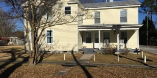 802 N B Street #1 802 N B Street #1 Photo Gallery 1