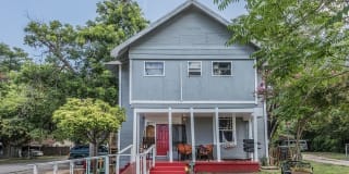 146 FAIRVIEW AVE 146 FAIRVIEW AVE Photo Gallery 1