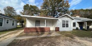 2606 Woodford St. 2606 Woodford St. Photo Gallery 1
