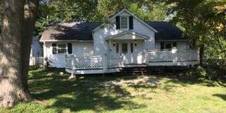 146 SHORE DRIVE 146 SHORE DRIVE Photo Gallery 1