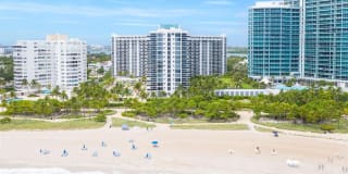 10275 E Collins Ave 10275 E Collins Ave Photo Gallery 1