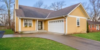 5162 Walmer Street 5162 Walmer Street Photo Gallery 1
