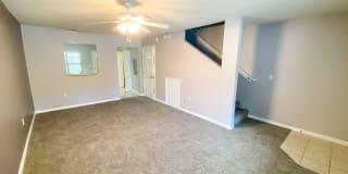 4215 SW 22nd Lane Unit 108 4215 SW 22nd Lane Unit 108 Photo Gallery 1