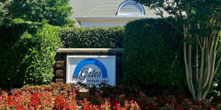 4618 SUPERIOR SQ 4618 SUPERIOR SQ Photo Gallery 1