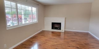 2037 Southwood Dr. 2037 Southwood Dr. Photo Gallery 1