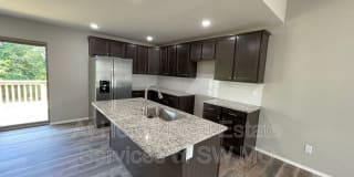 3921 W Linwood 3921 W Linwood Photo Gallery 1