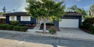 5464 Hewlett Dr 5464 Hewlett Dr Photo Gallery 1