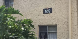4205 S Semoran Blvd 4205 S Semoran Blvd Photo Gallery 1