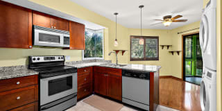 6 OAKMONT CT 6 OAKMONT CT Photo Gallery 1