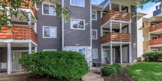 Runaway Bay Apartments Runaway Bay Apartments Photo Gallery 1