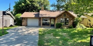 205 W Jonathan DR 205 W Jonathan DR Photo Gallery 1