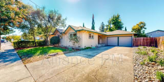 1625 Woodward Drive 1625 Woodward Drive Photo Gallery 1