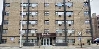 7854 South South Shore Drive 7854 South South Shore Drive Photo Gallery 1