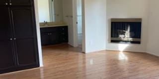 423 W stocker st Street 423 W stocker st Street Photo Gallery 1