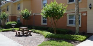 102 Laguna Villa Blvd Unit H13 102 Laguna Villa Blvd Unit H13 Photo Gallery 1
