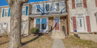 12108 STONEFORD DRIVE 12108 STONEFORD DRIVE Photo Gallery 1