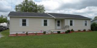 916 Hibbs Road 916 Hibbs Road Photo Gallery 1