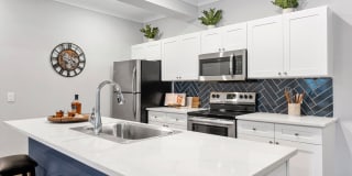 Pointe Grand Daytona Pointe Grand Daytona Photo Gallery 1