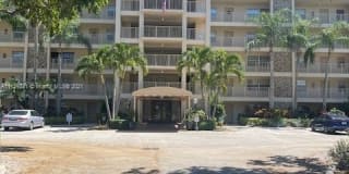 4030 W Palm Aire Dr 4030 W Palm Aire Dr Photo Gallery 1